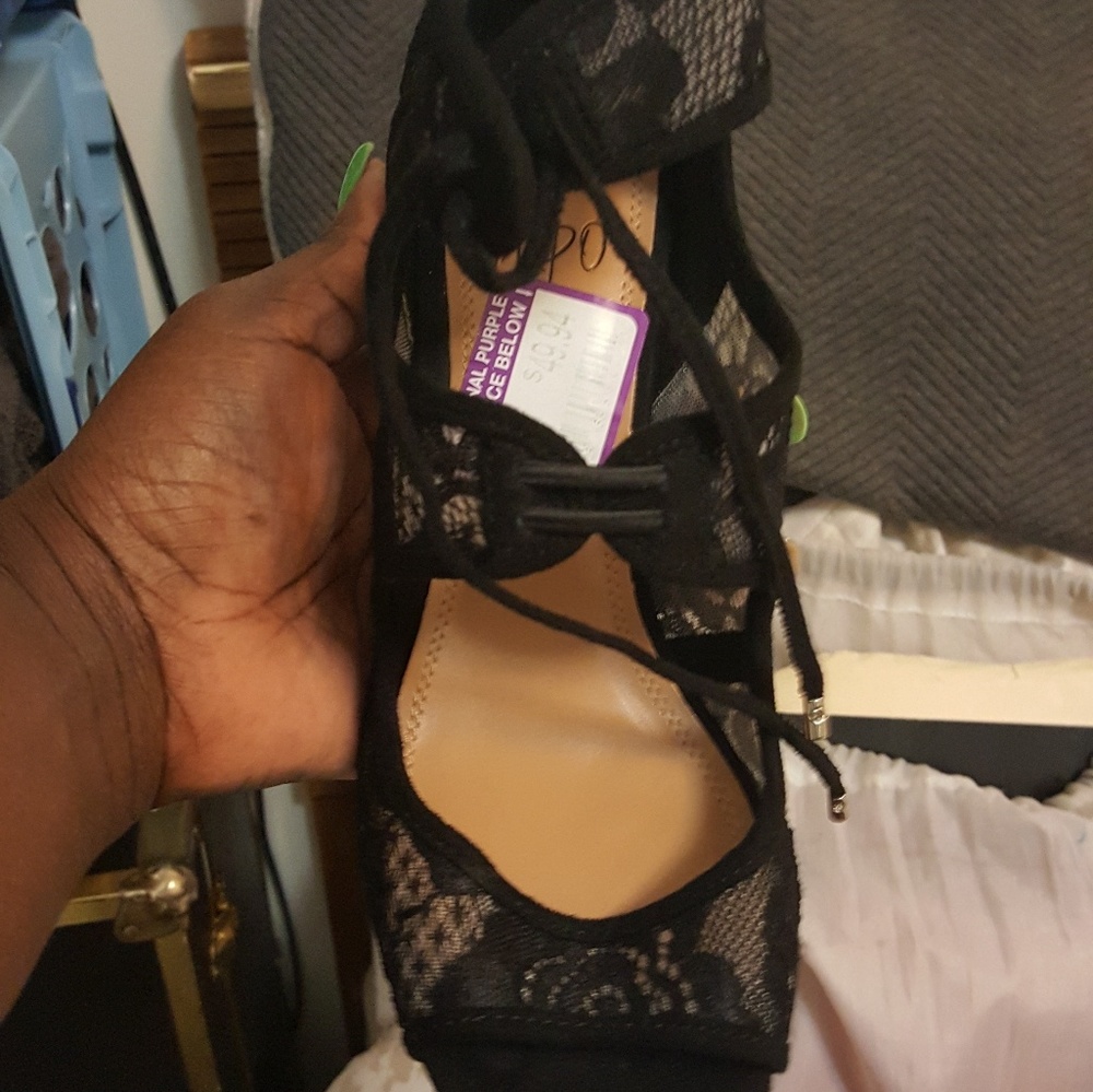 Nice lace heels